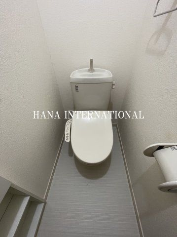 フォレストメゾンのトイレ|※反転タイプ参考写真