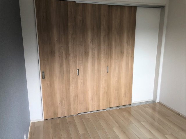 【洋室】 | コスモメゾン
