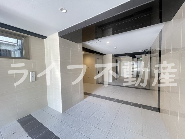 ヴァローレ布施のロビー|清潔なロビーです