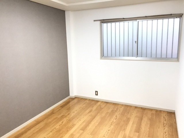 ブルーリボン B棟の寝室