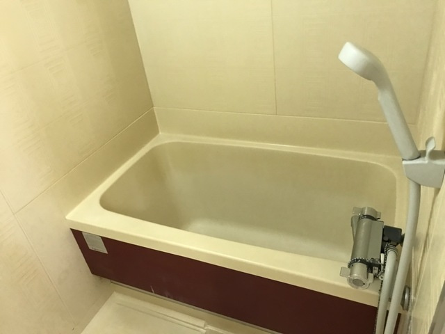 ブルーリボン B棟の浴室