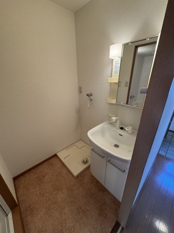 本州東海ビルの洗面所