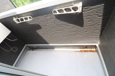 【バルコニー】 | ほっとスマイル | 暖かな日差しのふりそそぐバルコニー