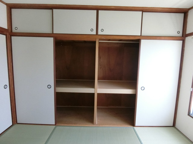 山田池住宅7号棟の収納
