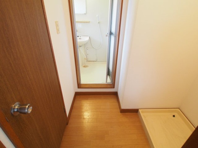 【玄関】 | サニーハイツイトウ