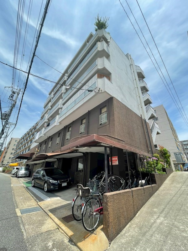 金物ビル