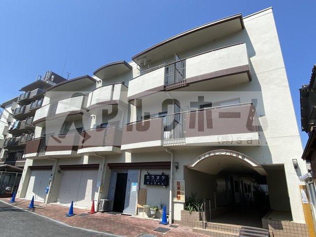 ハイグレード法善寺の外観