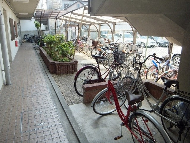 ハイグレード法善寺のその他共用部分|ハイグレード法善寺　駐輪場