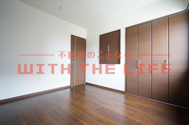 アウトリメッサ【10,000円キャッシュバック対象物件】の洋室|使い勝手のいい洋室です