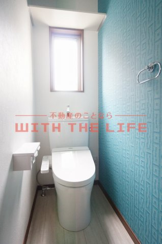 アウトリメッサ【10,000円キャッシュバック対象物件】のトイレ|コンパクトで使いやすいトイレです