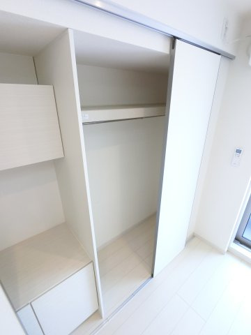 リブリ・アルハンブラの収納