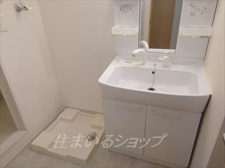 安芸高田市吉田町吉田のアパートの洗面所