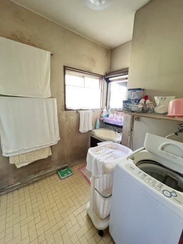 姫路市砥堀／中古戸建の洗面所