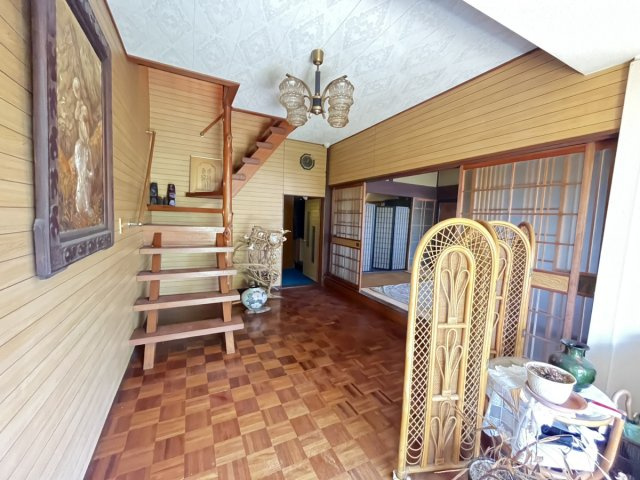 姫路市砥堀／中古戸建の玄関