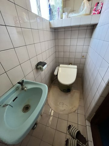 姫路市砥堀／中古戸建のトイレ