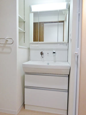 【洗面所】 | Vega