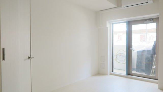 エスリード九条スタシオンの居間・リビング