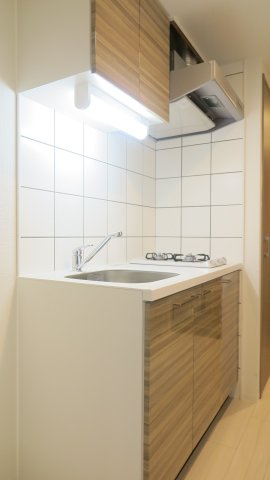 エスリード九条スタシオンのキッチン