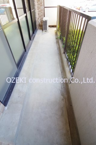 グランパレス鈴木のバルコニー|写真は別部屋のもの