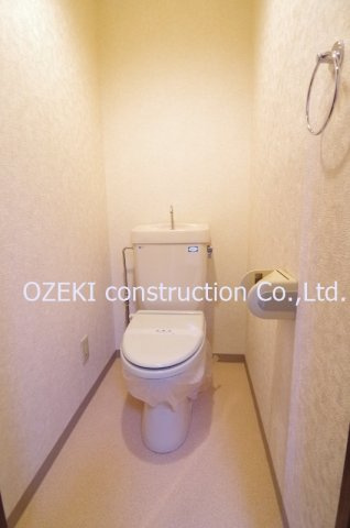 グランパレス鈴木のトイレ|写真は別部屋のもの