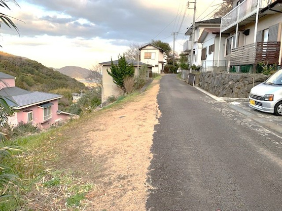 【前面道路含む現地写真】 | 伊東市宇佐美　売地