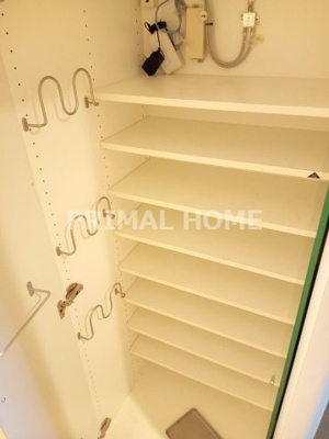 【収納】 | パークアクシス横浜反町公園 | 同タイプ（反転）のお部屋の写真です。