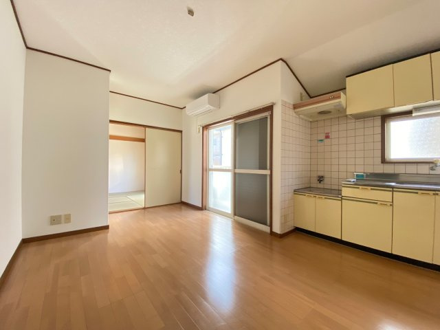 【居間・リビング】