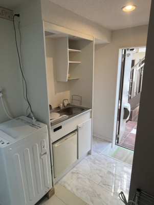 【玄関】 | ユナイト新町カミーユ