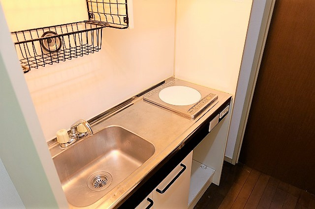 アドバンス拝島のキッチン