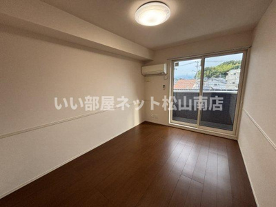 【内装】 | ドルチェヴィータ