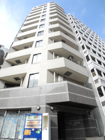 アルカーデンシティリンクス新宿の外観