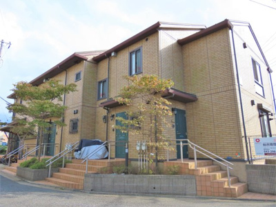 【外観】 | フラットゥ伊東 | 周辺は閑静な住宅街で落ち着いた雰囲気です♪