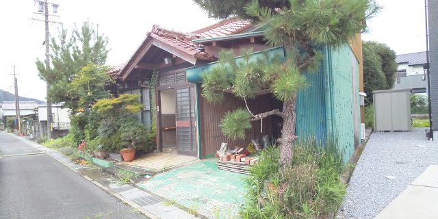 ６１０４１　岐阜市芥見中古戸建ての外観