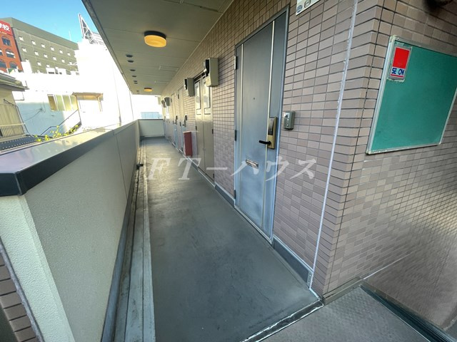 ラフィネ津田沼のロビー