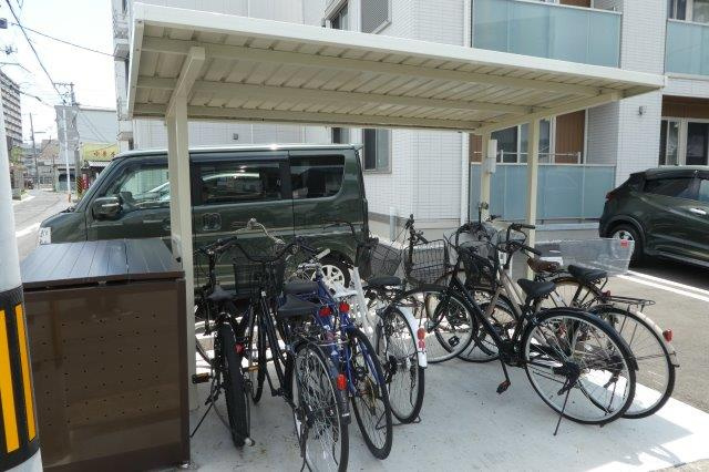 倉敷市日ノ出町１丁目のアパートのその他共用部分|駐輪場