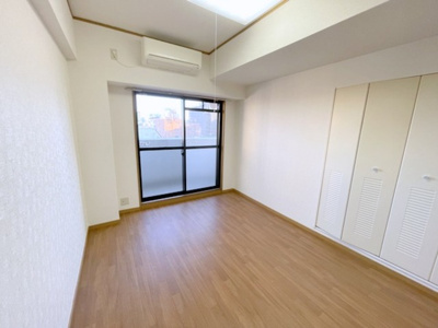 【洋室】 | ノルデンハイムリバーサイド十三