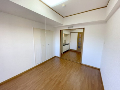 【洋室】 | ノルデンハイムリバーサイド十三