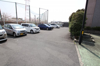 【駐車場】 | サンフレンドユー