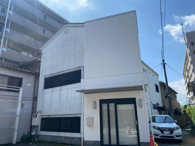 富田林市喜志町3丁目店舗の外観