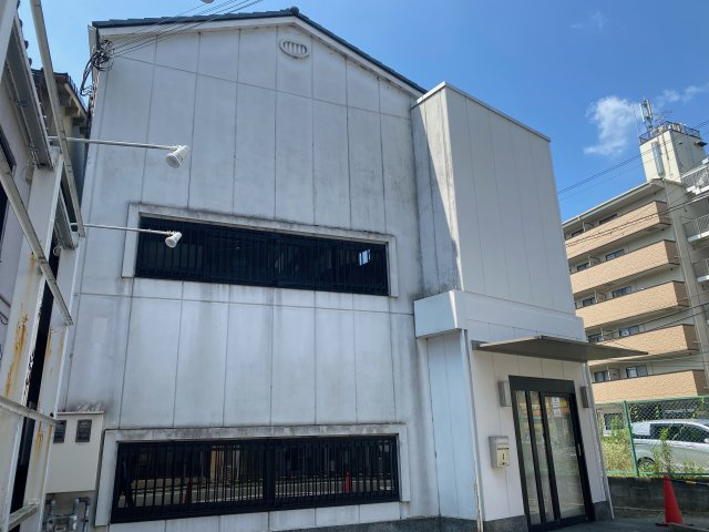 富田林市喜志町3丁目店舗の外観