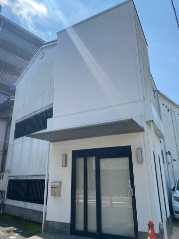 富田林市喜志町3丁目店舗の外観