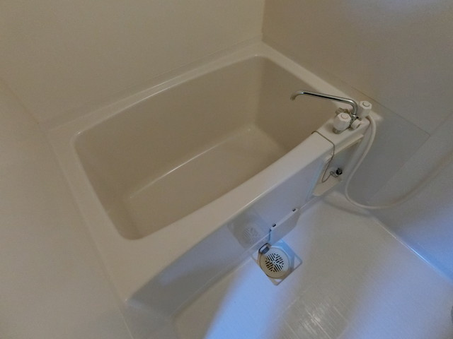 ベルフラワー御殿山の浴室