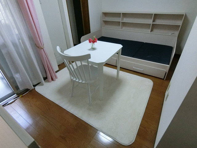 ベルフラワー御殿山の居間・リビング