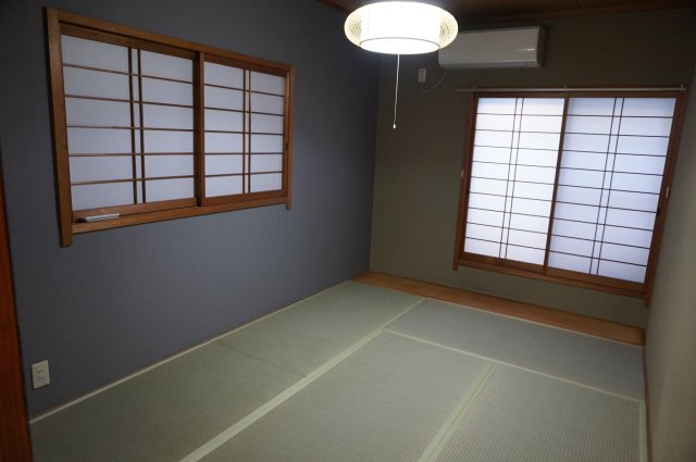 菱屋東1丁目貸家の和室