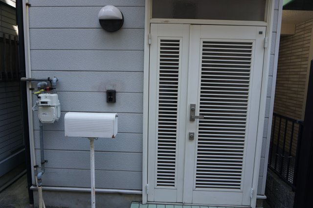 菱屋東1丁目貸家の外観