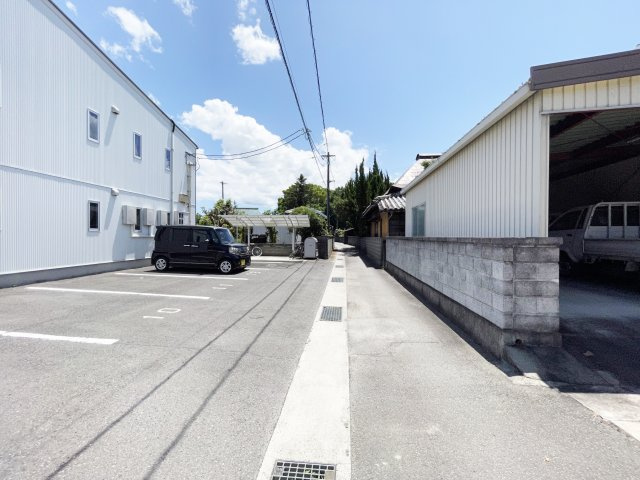 リブライフ国府の周辺