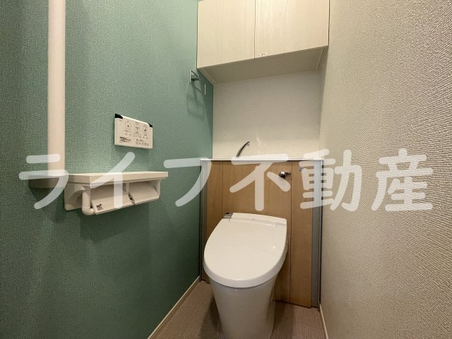 カーサ・オストロのトイレ|清潔感のあるトイレです