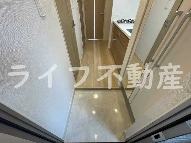 カーサ・オストロの玄関|明るい玄関です