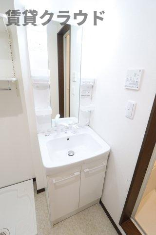 AQUE22の独立洗面台|独立洗面化粧台付き