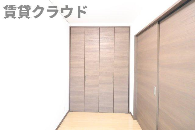 AQUE22の洋室|使いやすい居間です